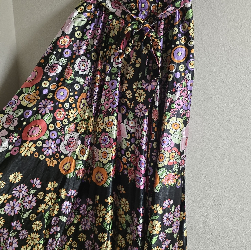 Floral Maxi Skirt - Black and Multicolor - Picture 2 of 7